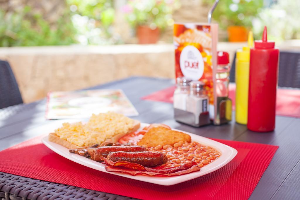 Apartamentos Puet Sant Antoni de Portmany Dış mekan fotoğraf